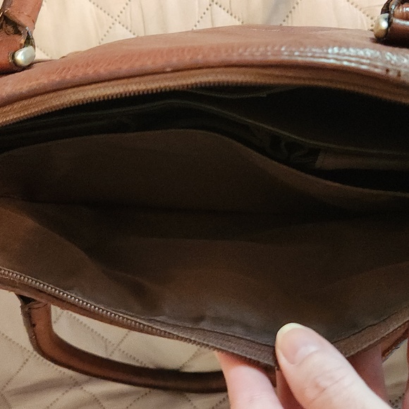 Ellington vintage leather bag - Picture 9 of 16